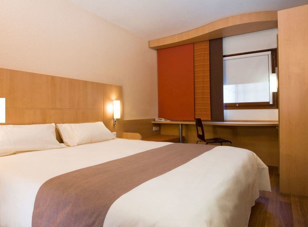 B&B Hotel Lille Roubaix Centre Grand-Place Exterior photo